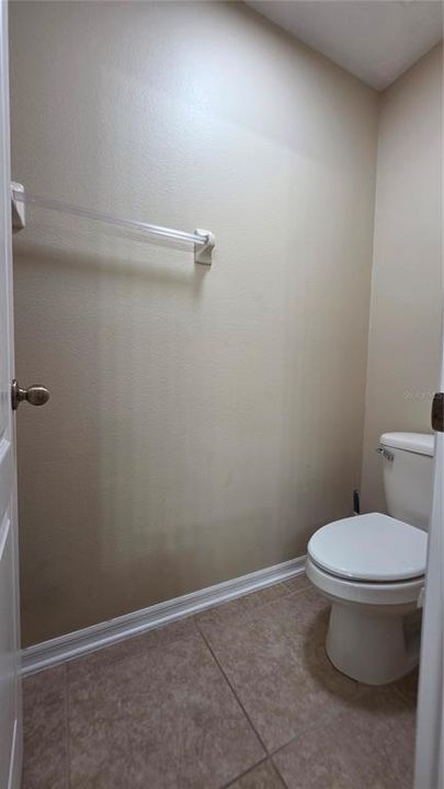 В аренду: $3,200 (5 спален, 2 ванн, 2521 Квадратных фут)