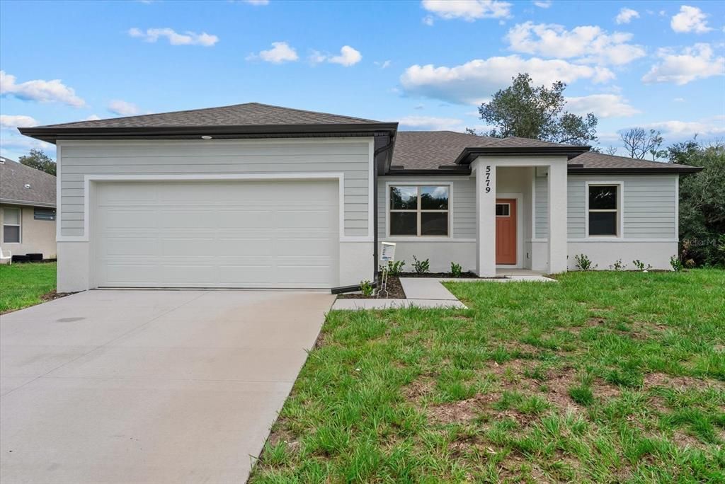 For Sale: $339,900 (4 beds, 2 baths, 1810 Square Feet)