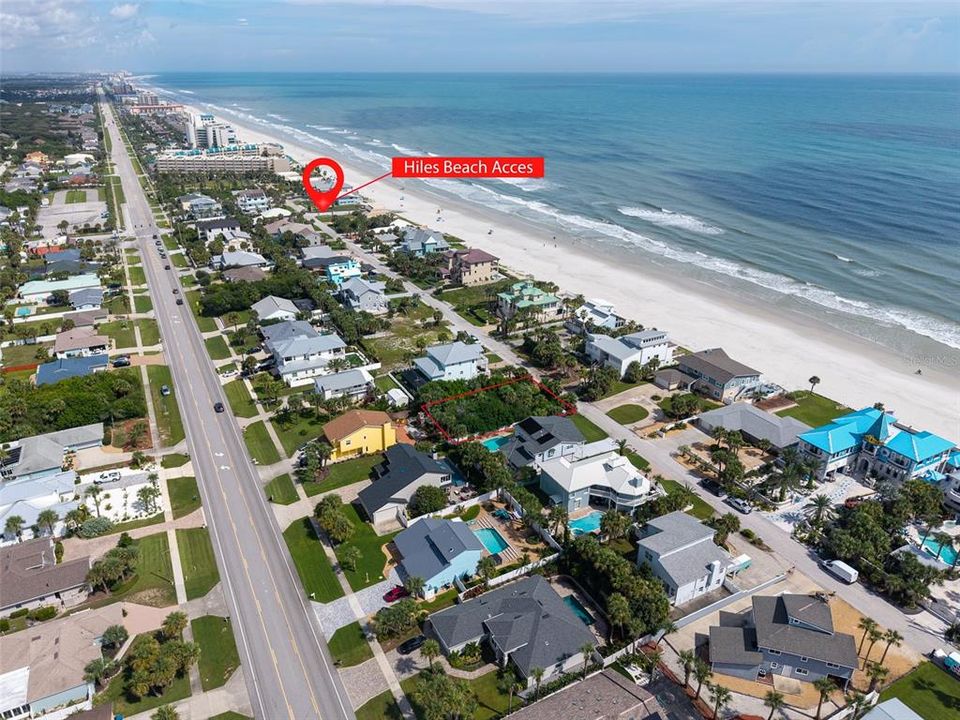 En Venta: $725,000 (0.19 acres)