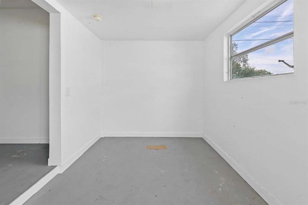 For Rent: $2,000 (2 beds, 2 baths, 1425 Square Feet)