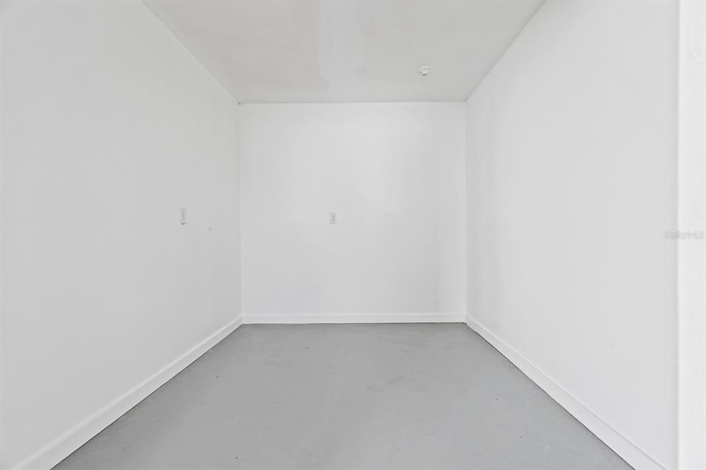For Rent: $2,000 (2 beds, 2 baths, 1425 Square Feet)