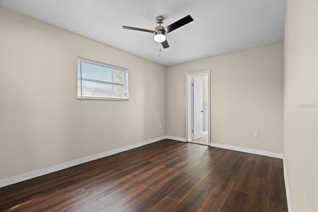 For Rent: $2,000 (2 beds, 2 baths, 1425 Square Feet)