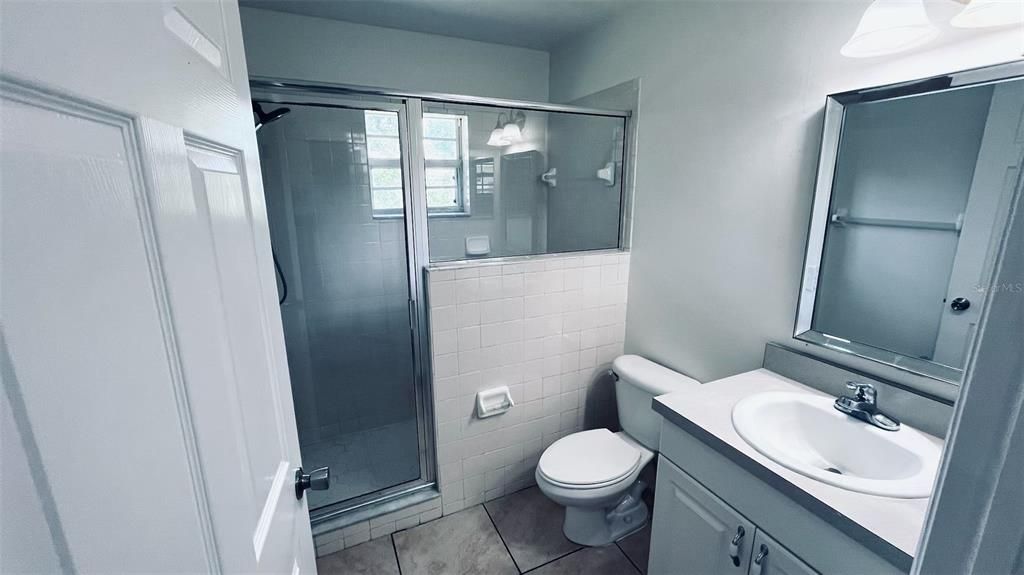 For Rent: $2,050 (3 beds, 2 baths, 1439 Square Feet)