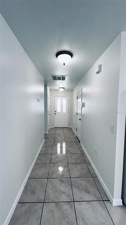 For Rent: $2,050 (3 beds, 2 baths, 1439 Square Feet)