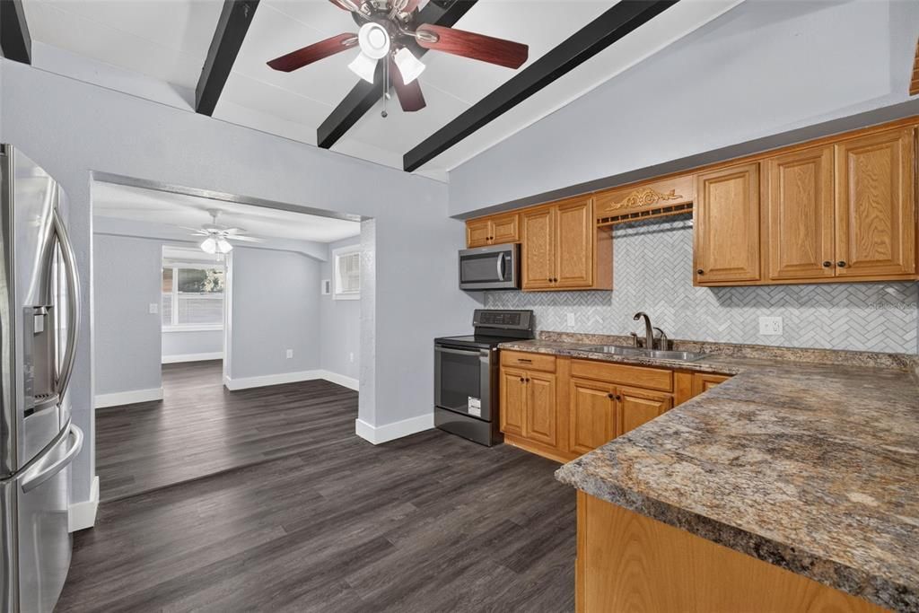 For Sale: $265,000 (4 beds, 3 baths, 2056 Square Feet)