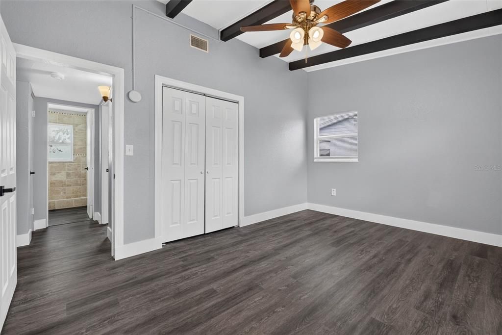 For Sale: $265,000 (4 beds, 3 baths, 2056 Square Feet)