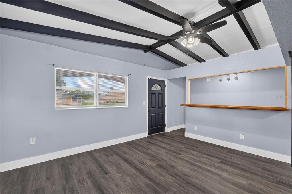 For Sale: $265,000 (4 beds, 3 baths, 2056 Square Feet)