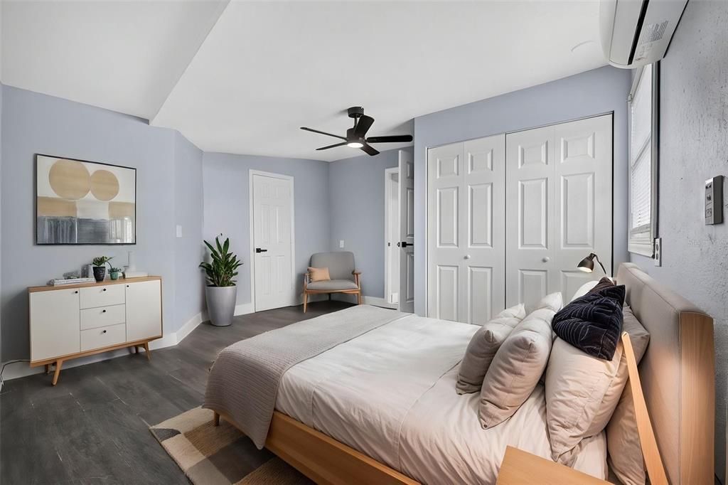 For Sale: $265,000 (4 beds, 3 baths, 2056 Square Feet)