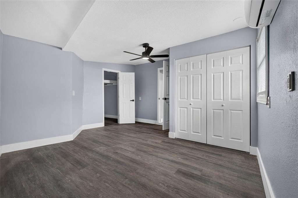 For Sale: $265,000 (4 beds, 3 baths, 2056 Square Feet)