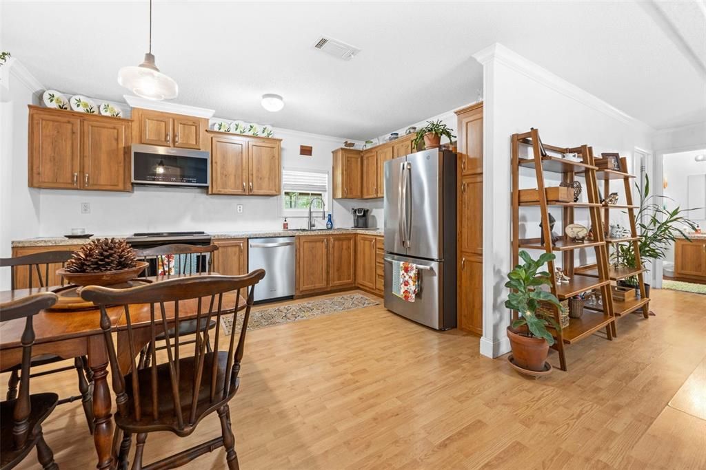 En Venta: $225,000 (3 camas, 2 baños, 1120 Pies cuadrados)