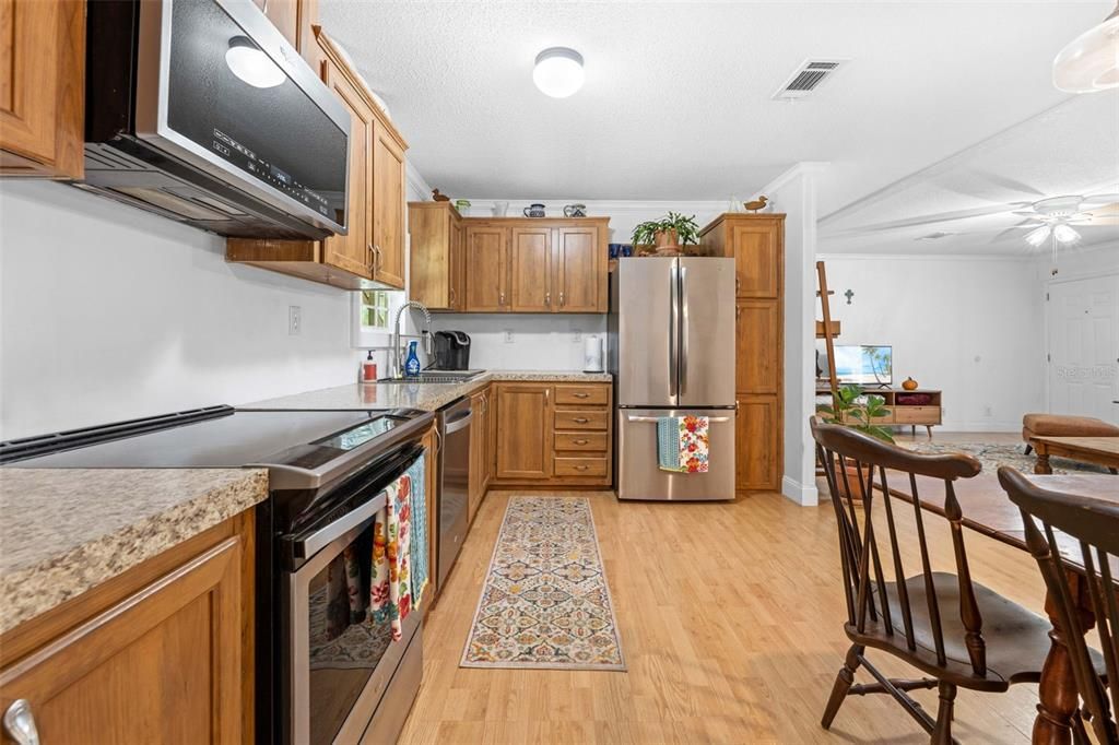En Venta: $225,000 (3 camas, 2 baños, 1120 Pies cuadrados)