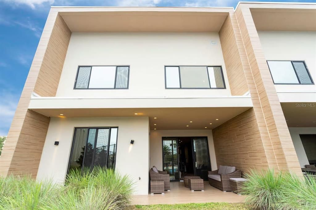 На продажу: $499,900 (4 спален, 4 ванн, 2356 Квадратных фут)