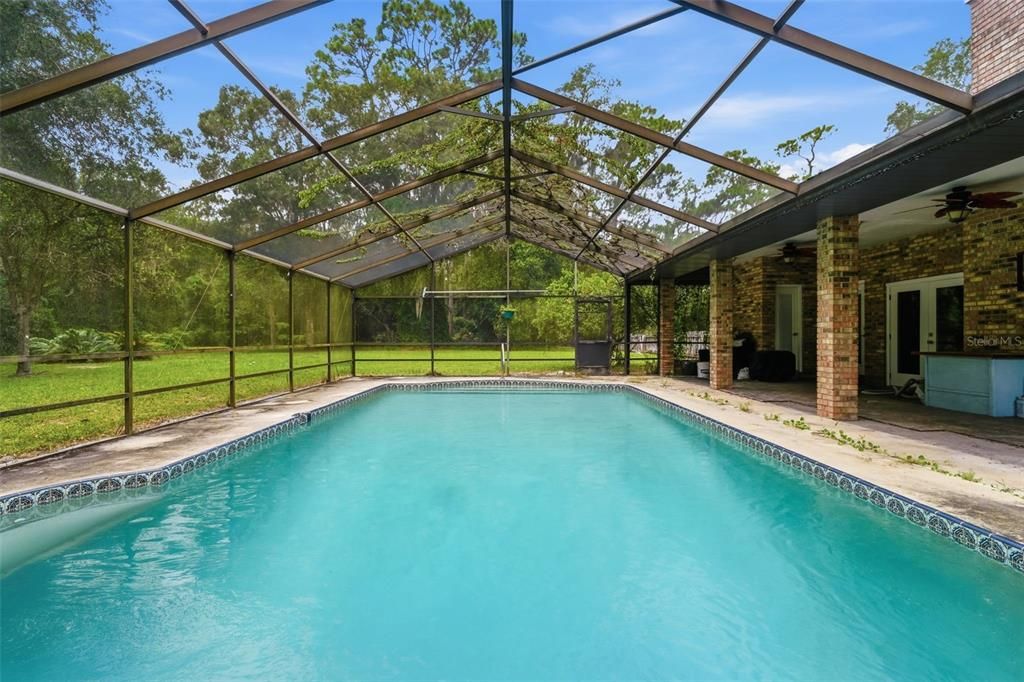 En Venta: $799,500 (3 camas, 2 baños, 2233 Pies cuadrados)
