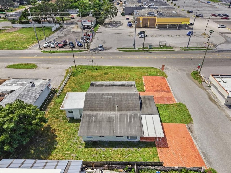 For Sale: $319,000 (0 beds, 0 baths, 1944 Square Feet)