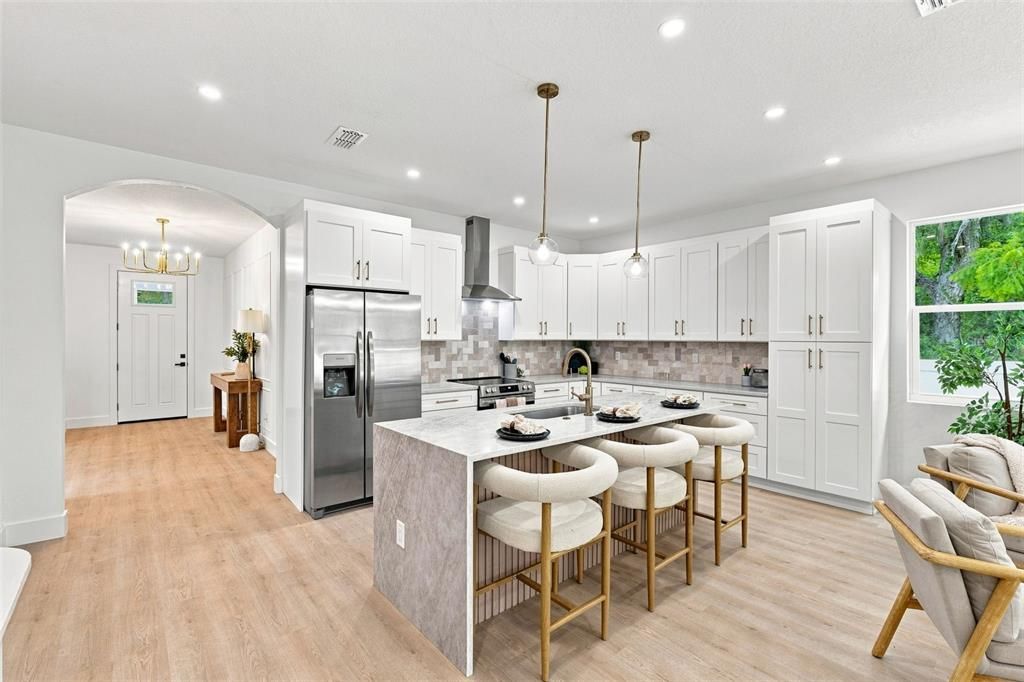 For Sale: $450,000 (3 beds, 2 baths, 1642 Square Feet)