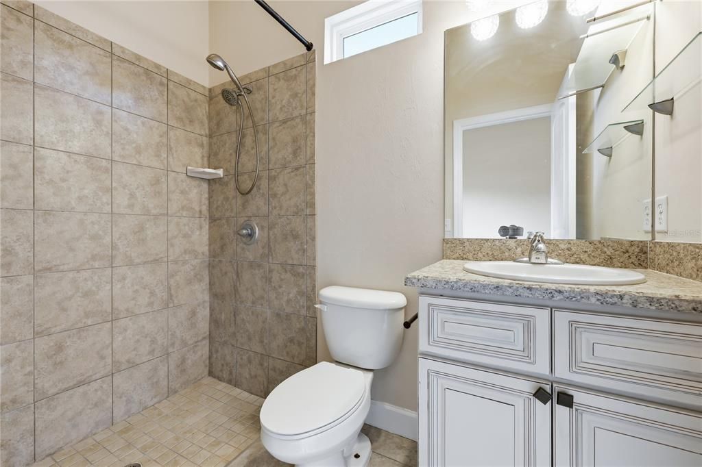 For Sale: $435,000 (4 beds, 3 baths, 2135 Square Feet)