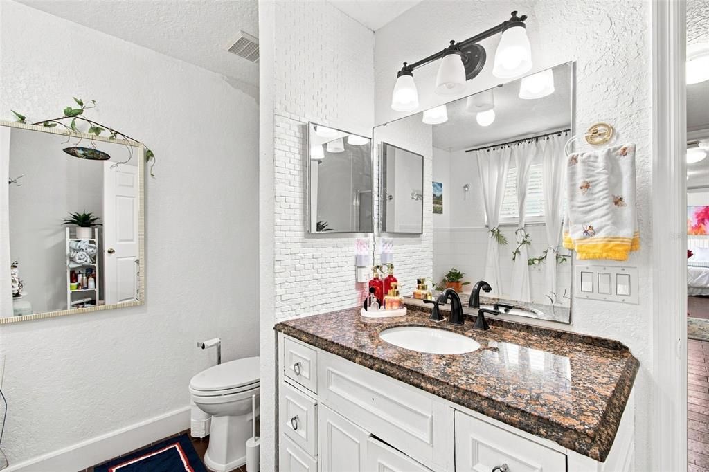 En Venta: $240,000 (2 camas, 2 baños, 1488 Pies cuadrados)