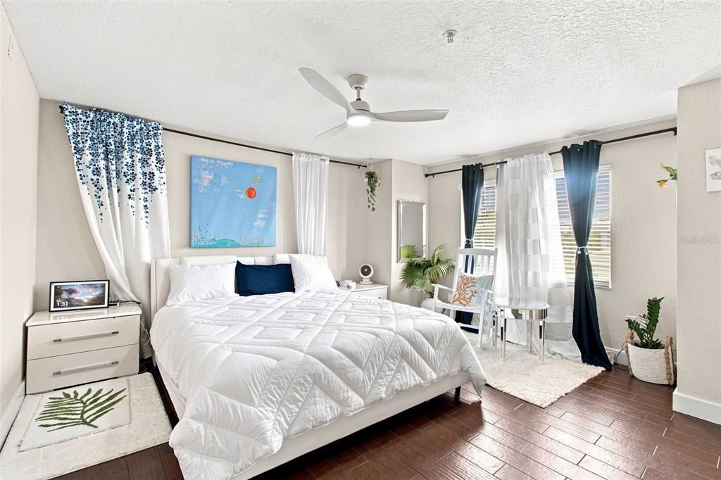 En Venta: $240,000 (2 camas, 2 baños, 1488 Pies cuadrados)