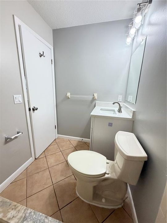 For Sale: $271,900 (3 beds, 2 baths, 1228 Square Feet)