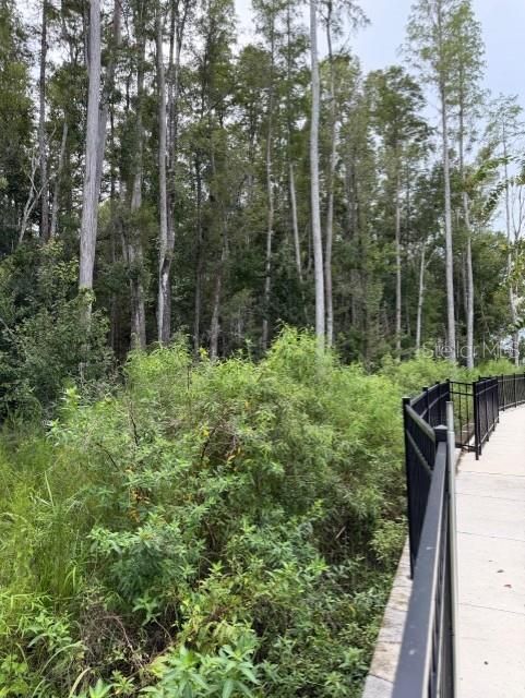 待售: $1,750,000 (1.68 acres)