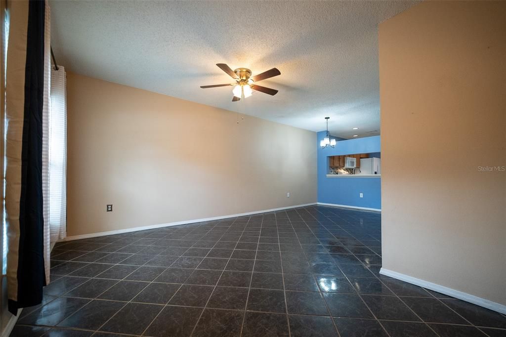 For Rent: $1,850 (2 beds, 2 baths, 1184 Square Feet)