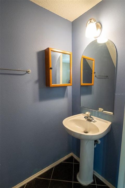 For Rent: $1,850 (2 beds, 2 baths, 1184 Square Feet)