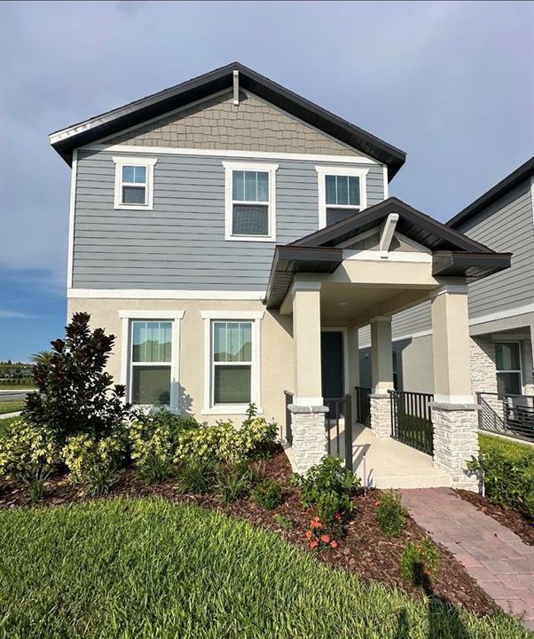 For Rent: $3,100 (4 beds, 2 baths, 2114 Square Feet)
