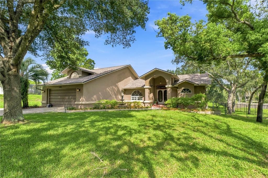 For Sale: $391,000 (3 beds, 2 baths, 1813 Square Feet)