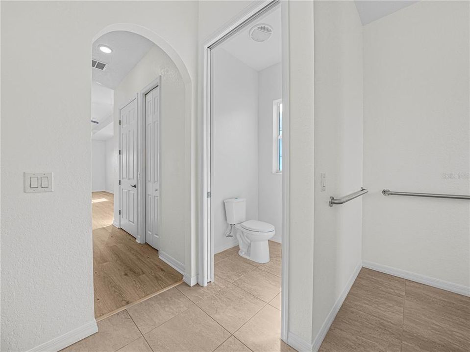 На продажу: $549,999 (3 спален, 3 ванн, 2682 Квадратных фут)