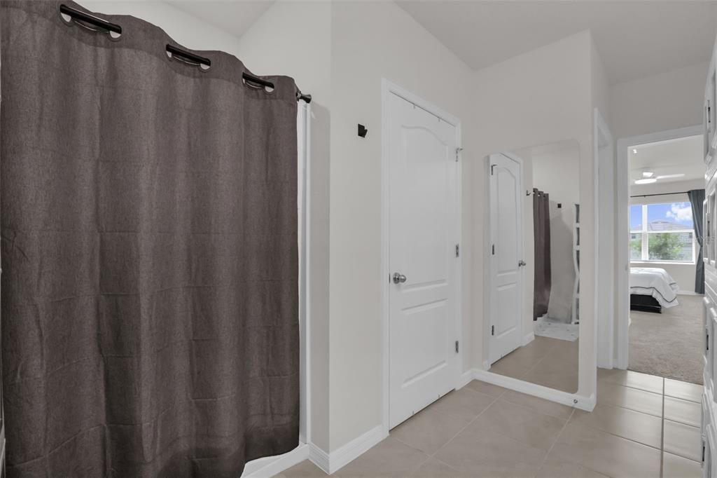 For Sale: $389,900 (3 beds, 2 baths, 1651 Square Feet)