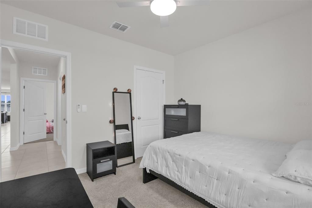For Sale: $389,900 (3 beds, 2 baths, 1651 Square Feet)