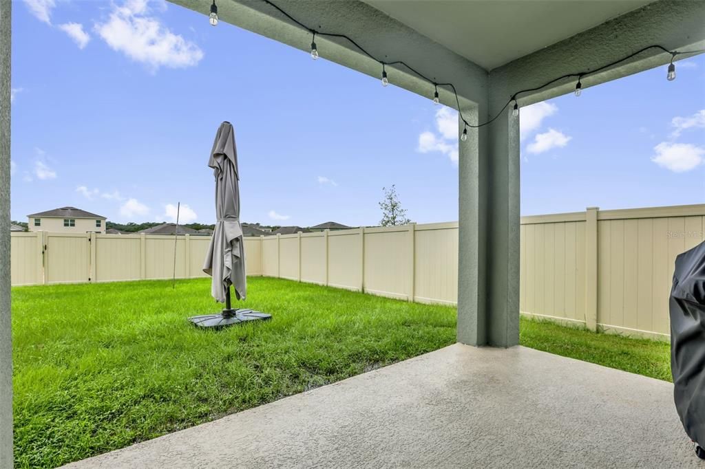 For Sale: $389,900 (3 beds, 2 baths, 1651 Square Feet)