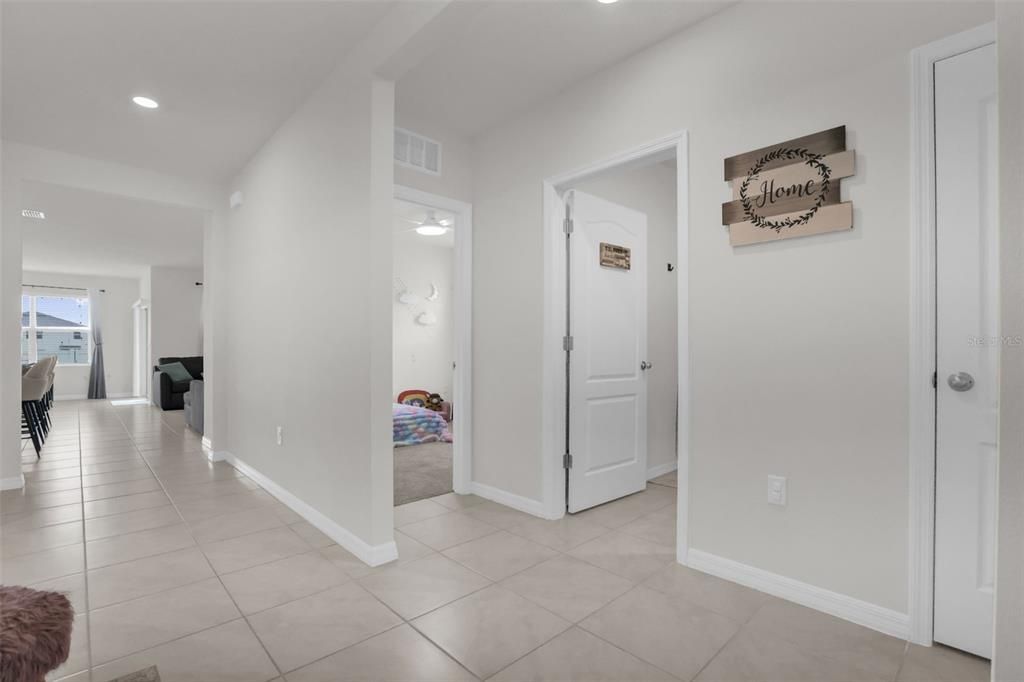 For Sale: $389,900 (3 beds, 2 baths, 1651 Square Feet)