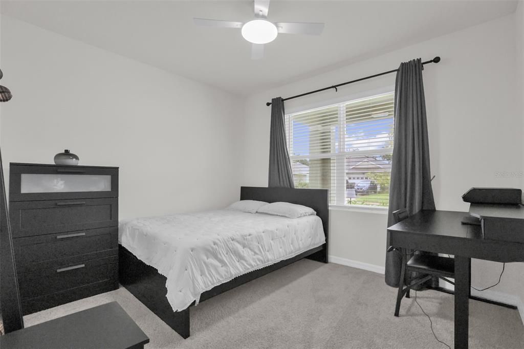 For Sale: $389,900 (3 beds, 2 baths, 1651 Square Feet)