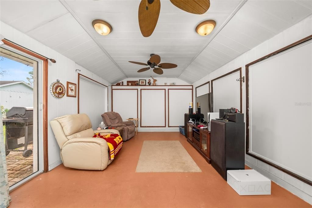 En Venta: $289,900 (3 camas, 2 baños, 1184 Pies cuadrados)