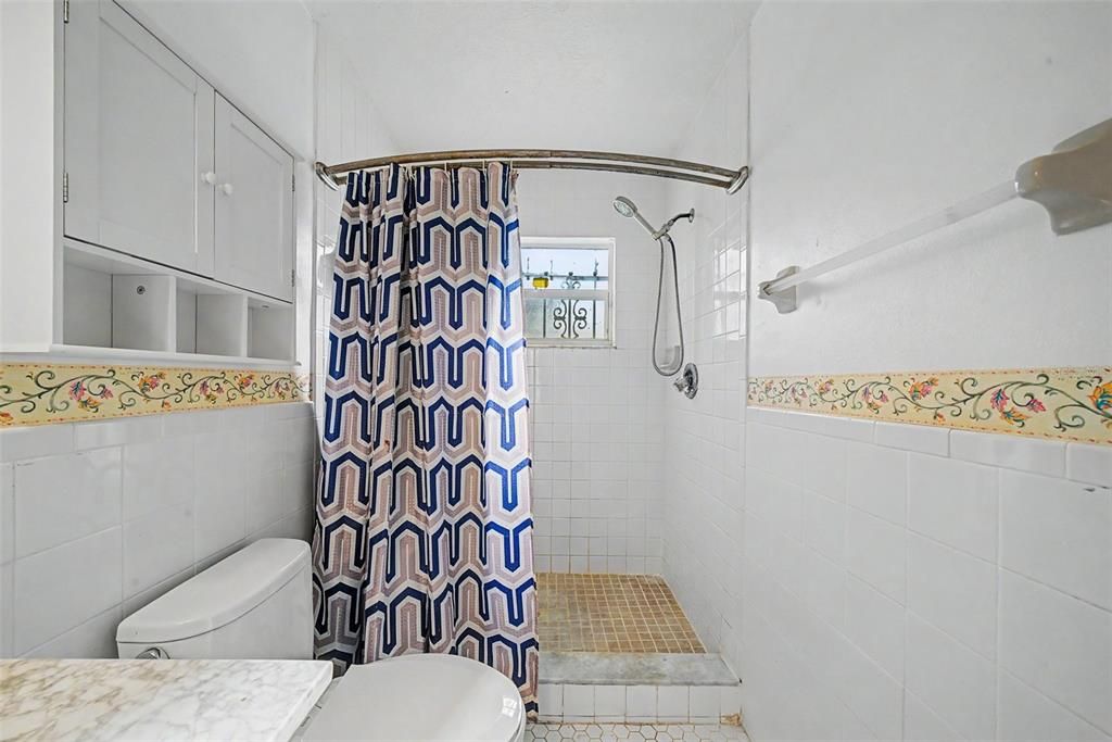 En Venta: $289,900 (3 camas, 2 baños, 1184 Pies cuadrados)