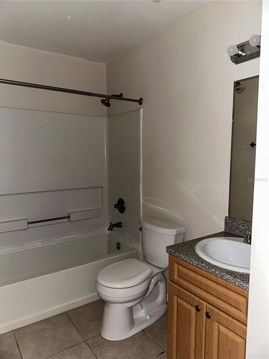 For Rent: $1,600 (2 beds, 2 baths, 840 Square Feet)