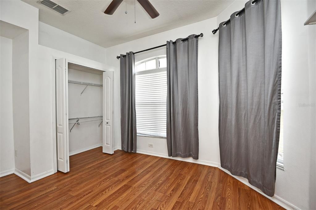 For Rent: $1,980 (3 beds, 2 baths, 1230 Square Feet)