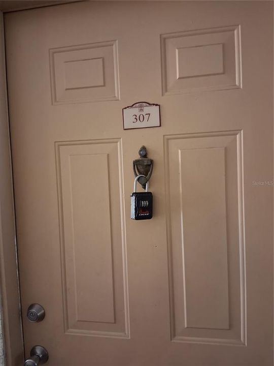 For Rent: $1,750 (2 beds, 2 baths, 1209 Square Feet)