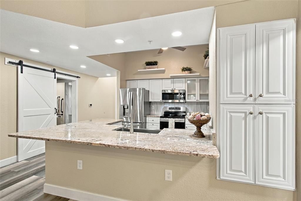 For Sale: $450,000 (3 beds, 2 baths, 1401 Square Feet)