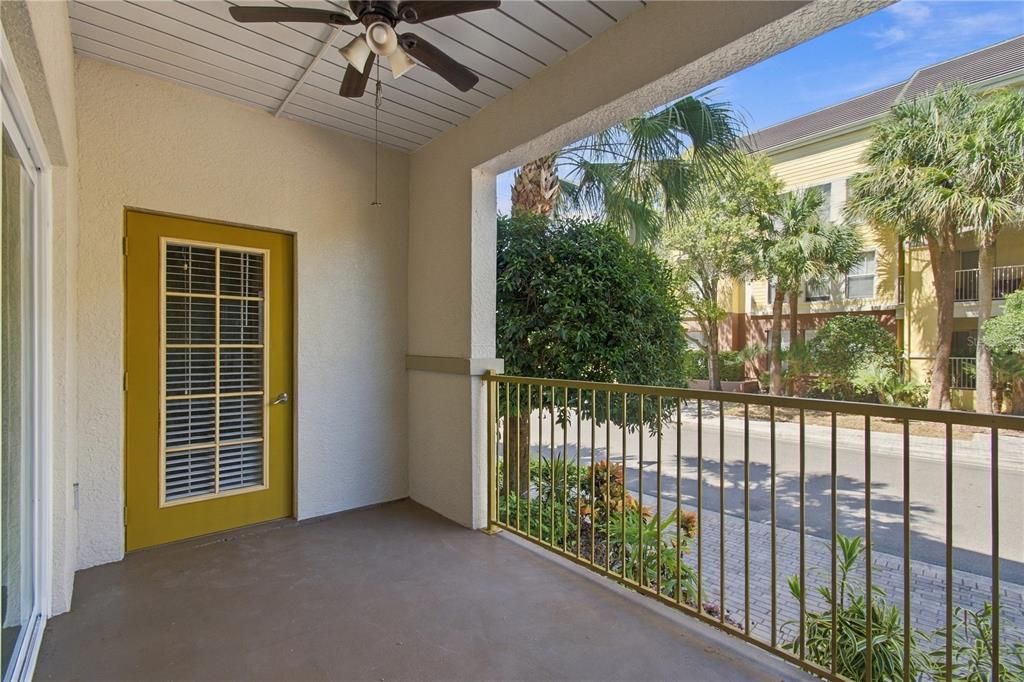 For Sale: $450,000 (3 beds, 2 baths, 1401 Square Feet)