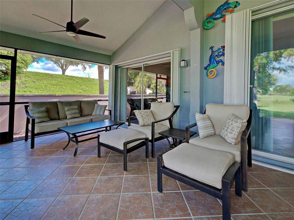 For Sale: $350,000 (2 beds, 2 baths, 1564 Square Feet)
