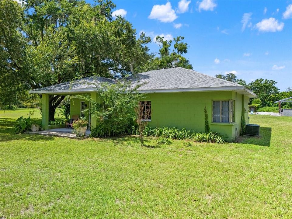 En Venta: $965,000 (4 camas, 2 baños, 2971 Pies cuadrados)