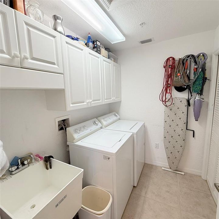 В аренду: $2,450 (3 спален, 2 ванн, 1659 Квадратных фут)