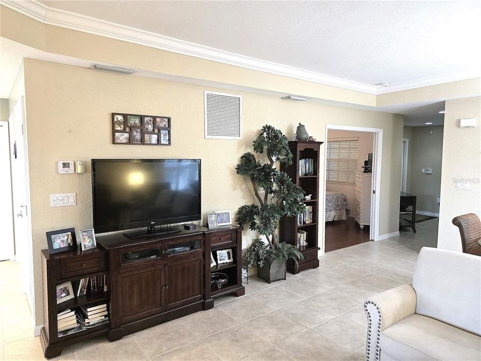 В аренду: $2,450 (3 спален, 2 ванн, 1659 Квадратных фут)