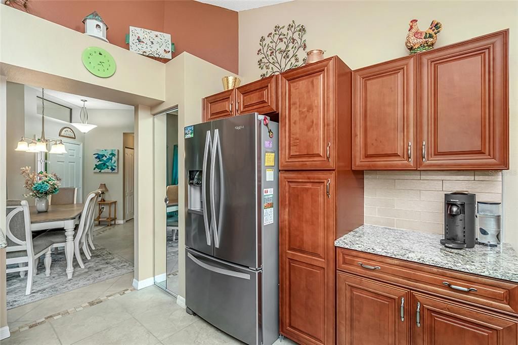 En Venta: $284,900 (2 camas, 2 baños, 1553 Pies cuadrados)