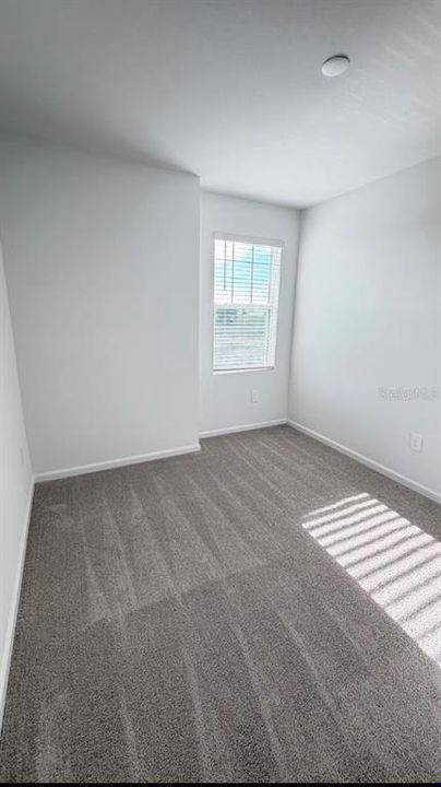 For Rent: $2,450 (3 beds, 2 baths, 1689 Square Feet)