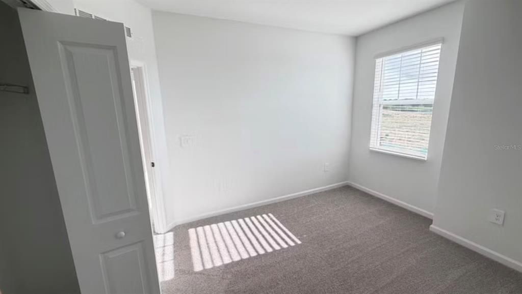 For Rent: $2,450 (3 beds, 2 baths, 1689 Square Feet)