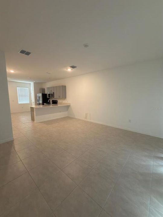 For Rent: $1,680 (2 beds, 2 baths, 1372 Square Feet)