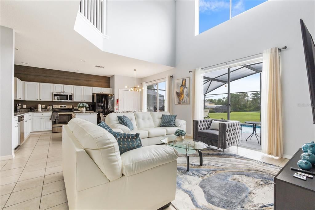 For Sale: $630,000 (7 beds, 4 baths, 2914 Square Feet)